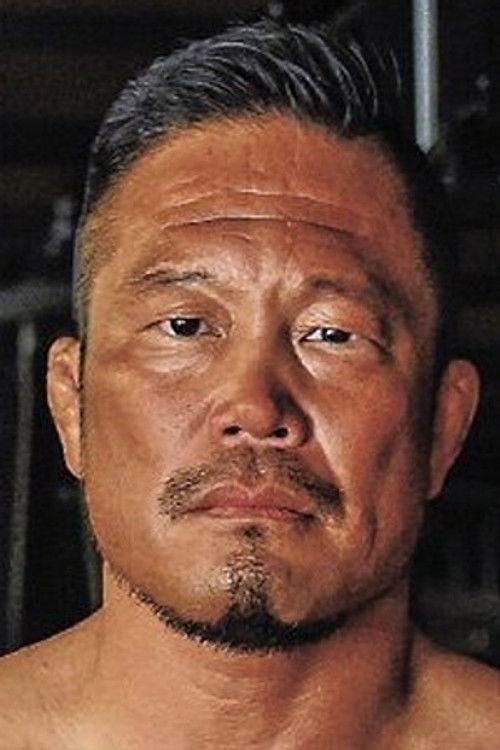 Takashi Sugiura as Takashi Sugiura