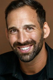 Vincent Bouillon as Assailant