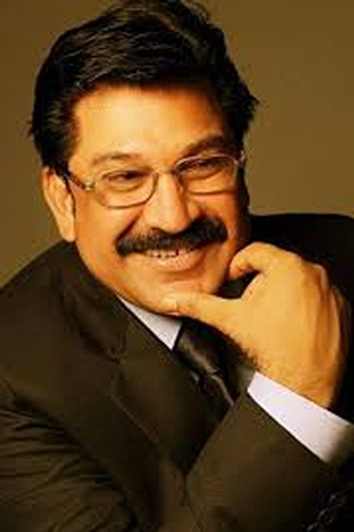 Kamal Malik as Bhanu Yadav