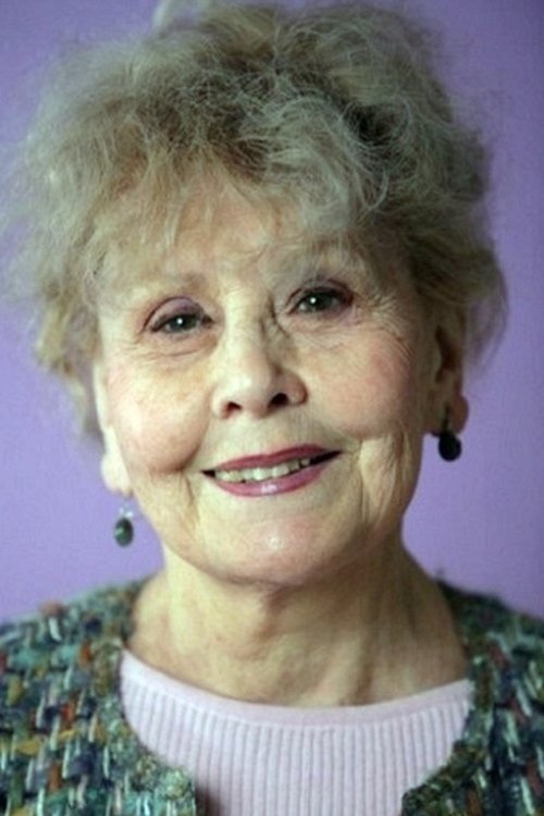 Louison Roblin as Bernadette