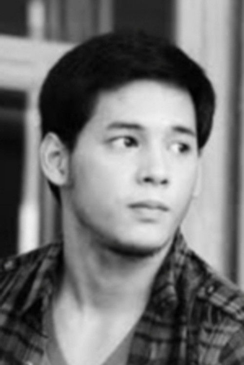 Dominic Roco as Jason Abesamis