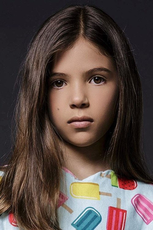 Lola Sultan as Holly Ryan