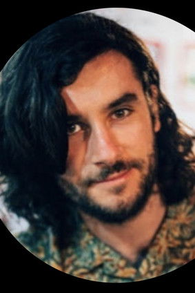 Conor Deedigan as Entering Pub Goer