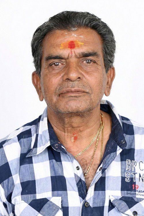 Chitti Babu as Rajeshwari's PA