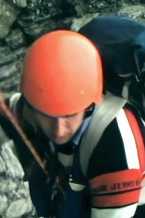 Gangolf Ruckert as Ton