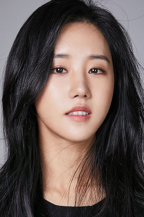 Lee Ha-eun as Chae Song-yi