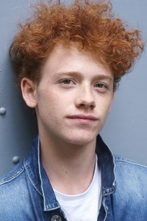 Samuel Girardi as Bart