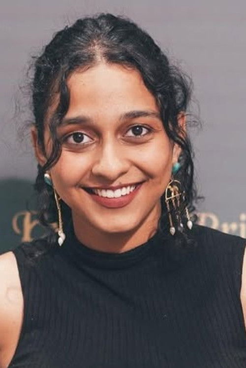 Noila Francy as Sherin