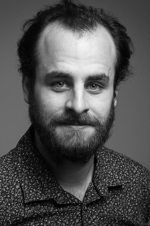 Florent Hu as Paul Cézanne