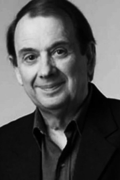 Juan Ramón as Néstor Duval