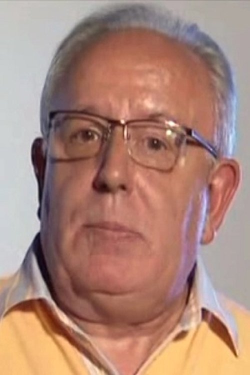 Roberto Cuenca Martínez as Noé