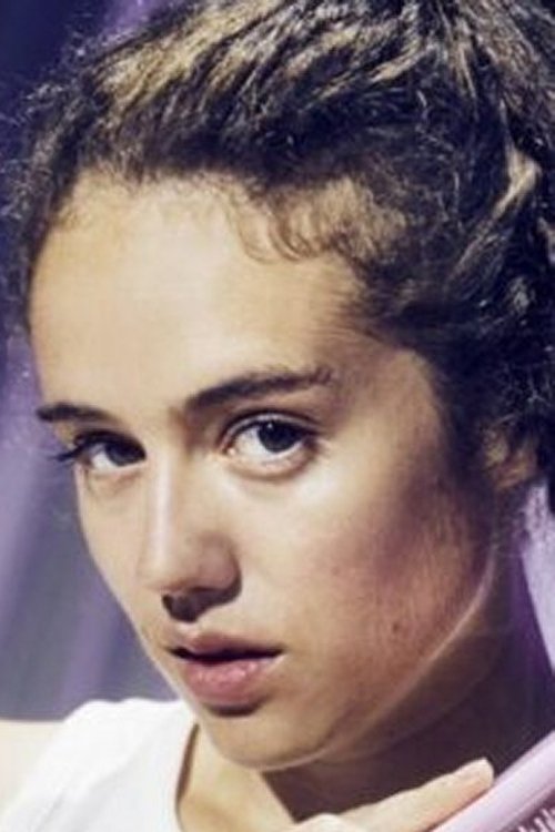 Laura Skjoldborg as Christina