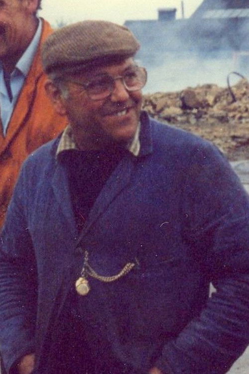 Fred Dibnah as Himself