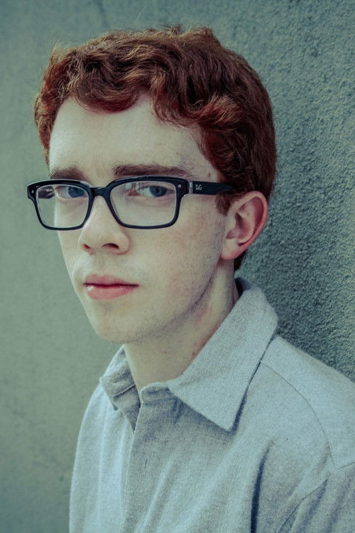 Edward Gelbinovich as Scott Marshall Schneeman