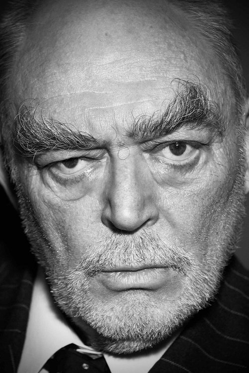 Mircea Albulescu as Oluper