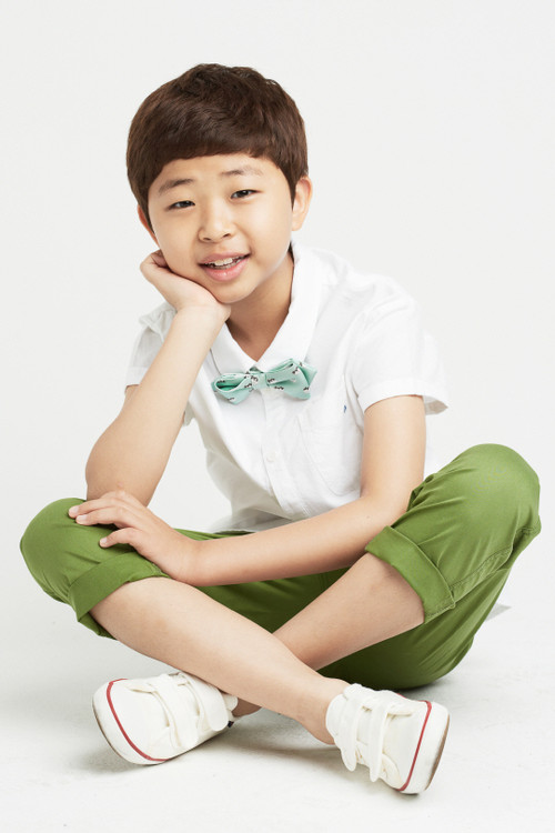 Cho Hyeon-do as Kim Deok-jin