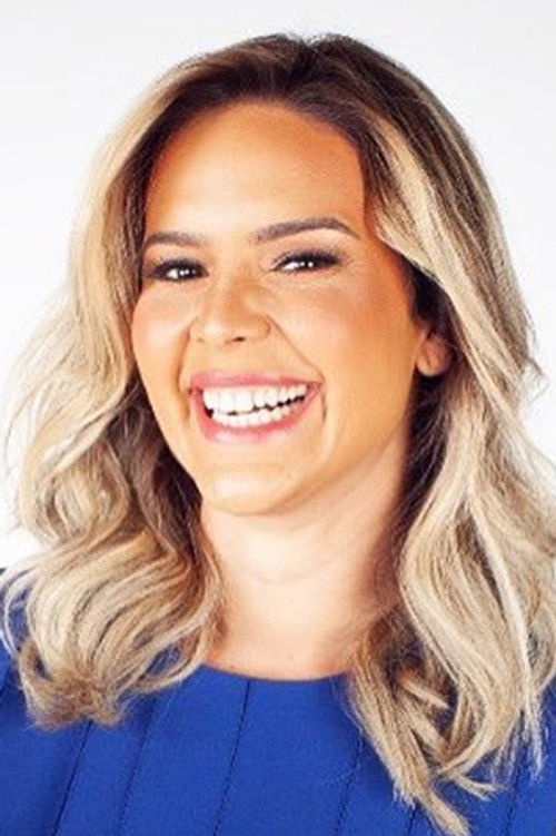 Daniela Boaventura as Self / Narrator