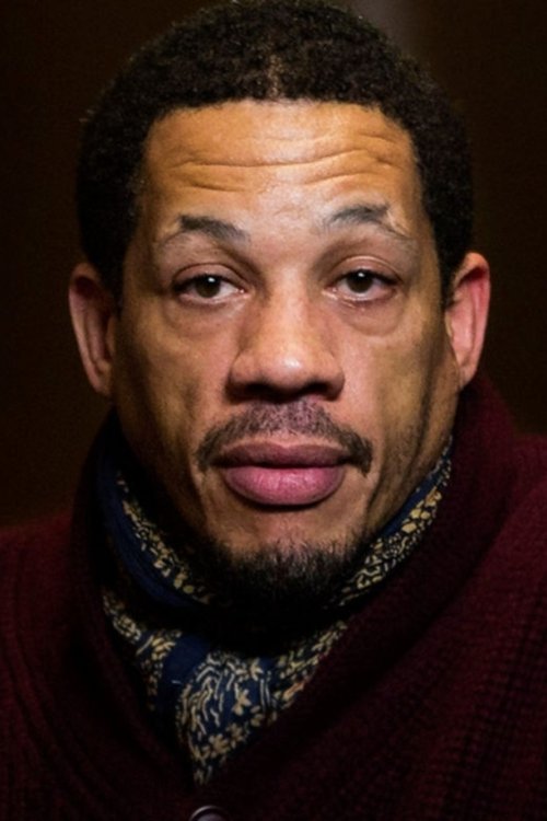 JoeyStarr as Luc Follet