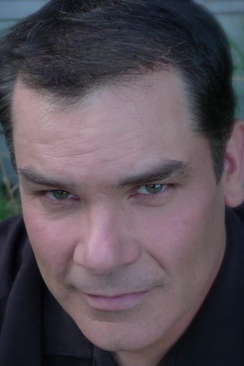 Tim Lovelace as Detective Glenn Usher