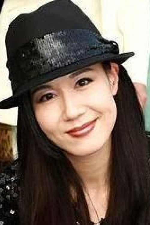 Mak King-Ting as Lok Ip's Wife