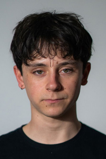 Côme Peronnet as Marco