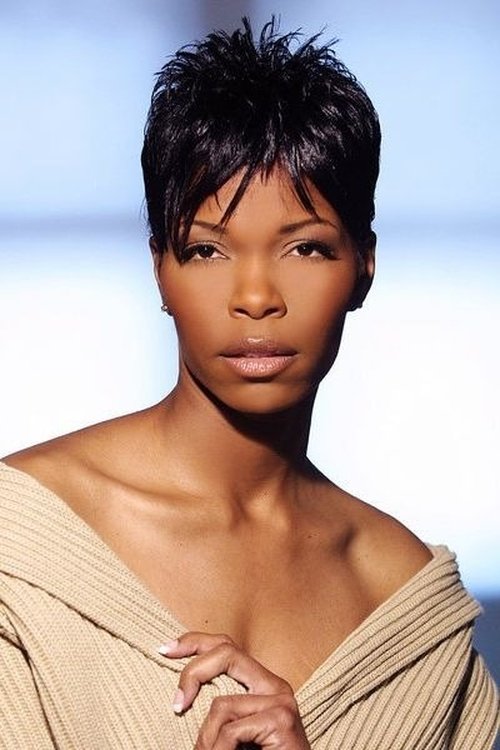 Zondra Wilson as TV Reporter