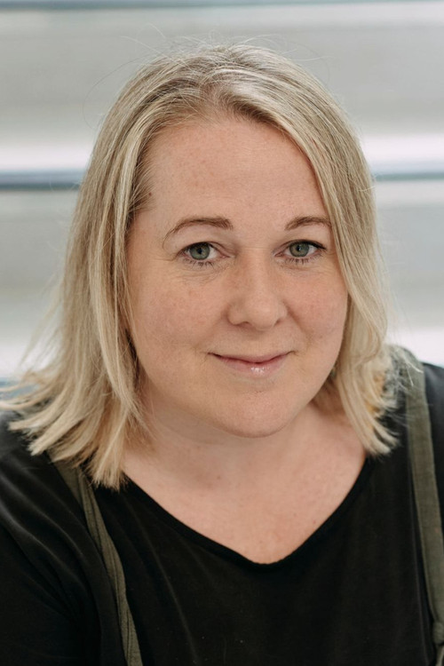 Clare Barrett as Sandra