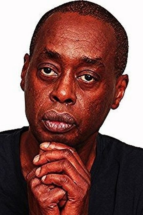 Michael Simpson as Sort Kaptajn