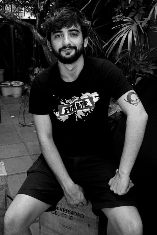 Joaquín Stahlschmidt as Watchman