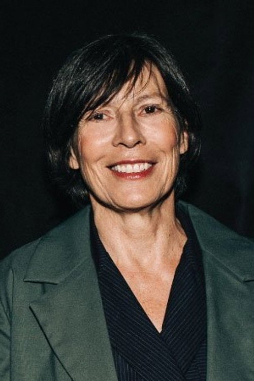 Isabel Branco as Wanda Ratschgiff