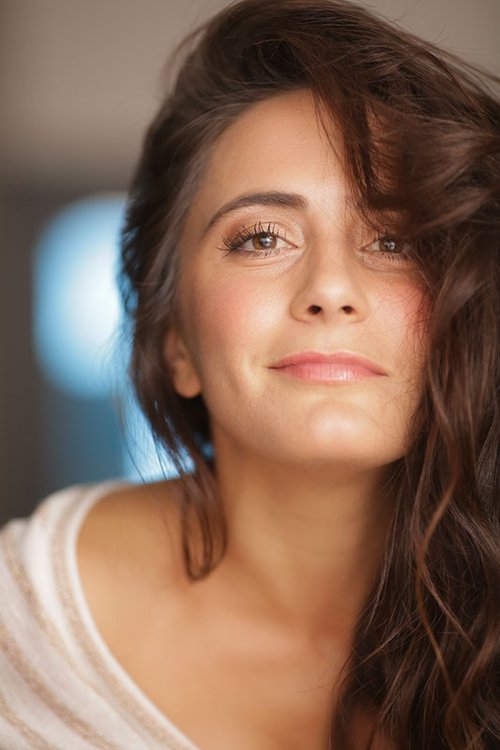 Melanie Mullen as Karateoss student