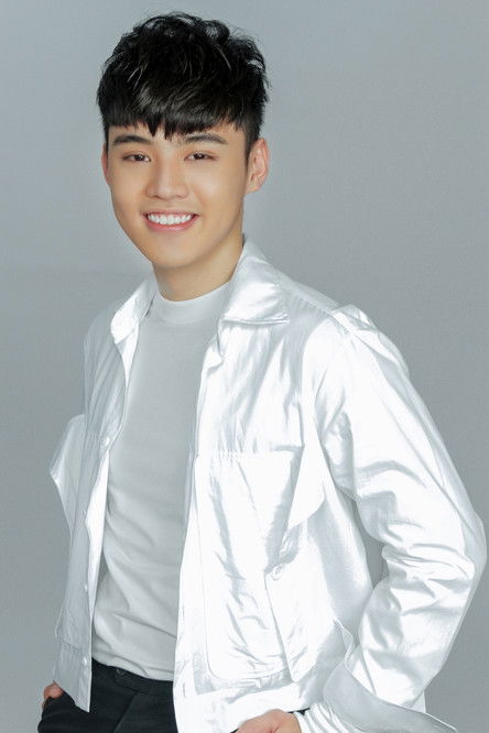 Lâm Văn Quốc as Kien