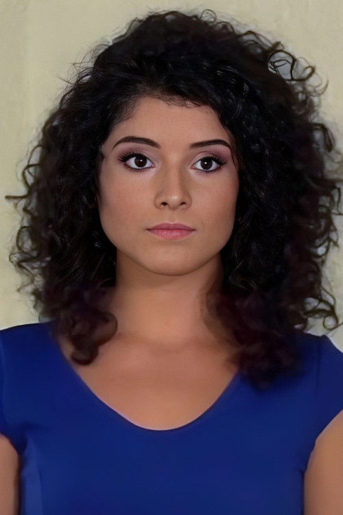 Jazmín Prado as Liza