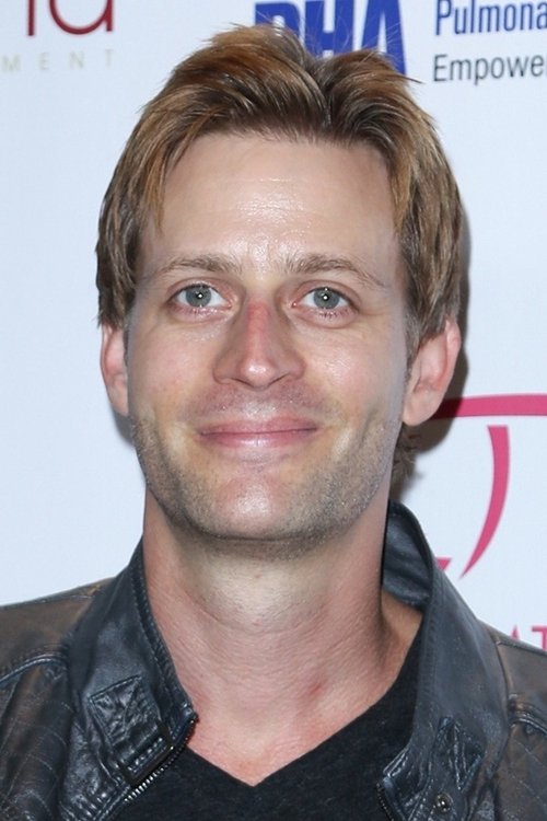 Garrett Brawith as Pat