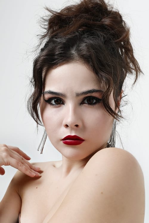 Angelica Furlato as Tara