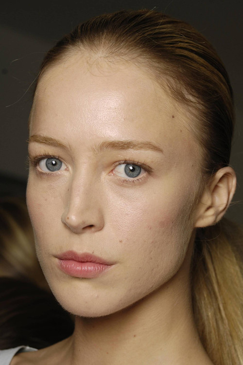 Raquel Zimmermann as 