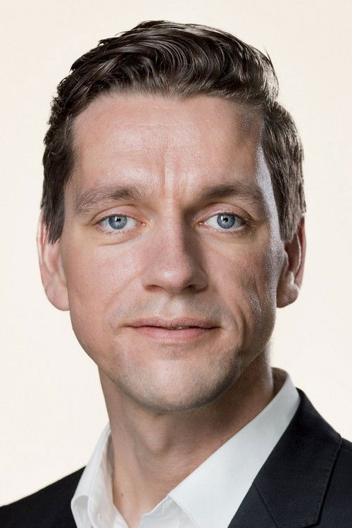 Kaare Dybvad as Self - Interviewee