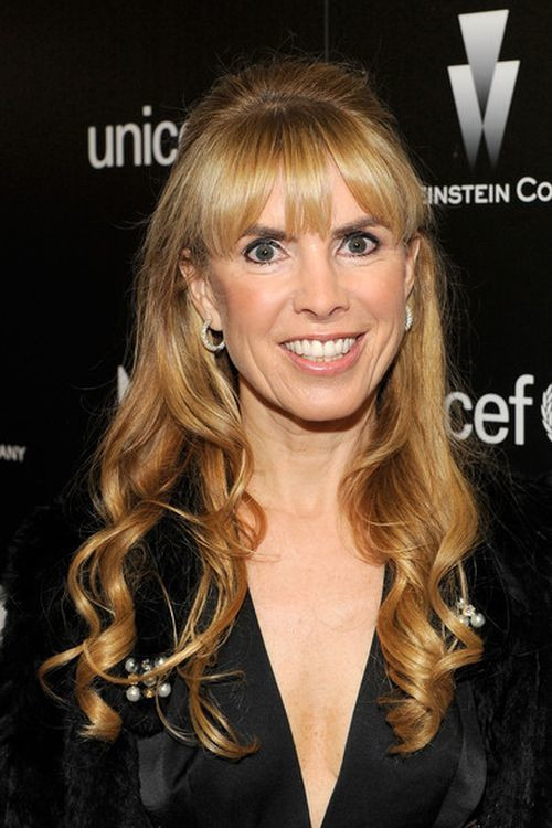 Julia Verdin as Isabella