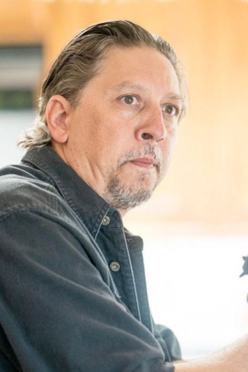 Trent Avvenire as String Bean