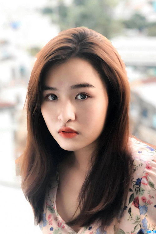 Khánh Trinh as Hiếu Lâu