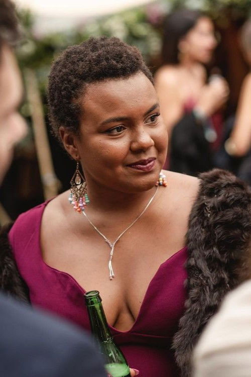 Angie Alonso de Caso as Carla