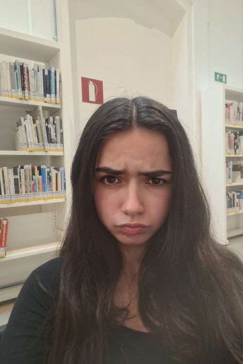 Araitz Ibero as Zombie