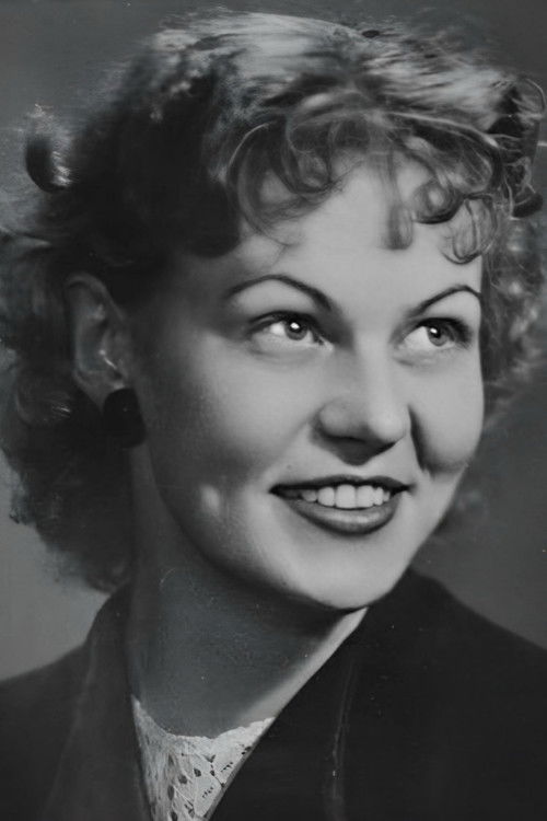 Irena Garasimavičiūtė as Ona Valaitienė