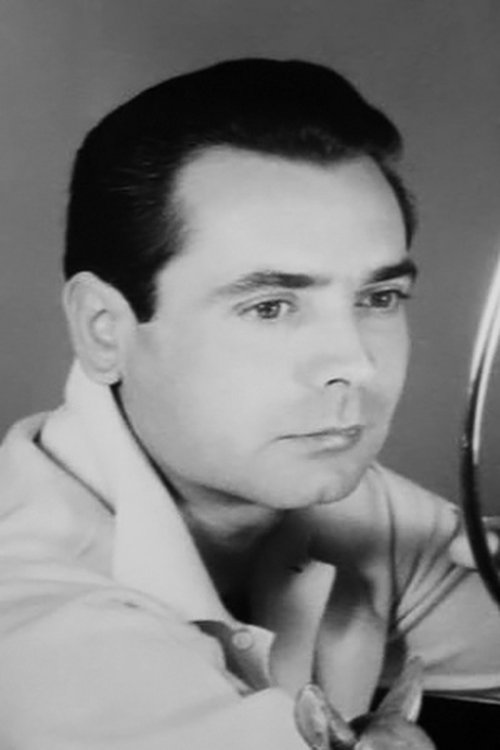 Giorgos Lefteriotis as Loukis