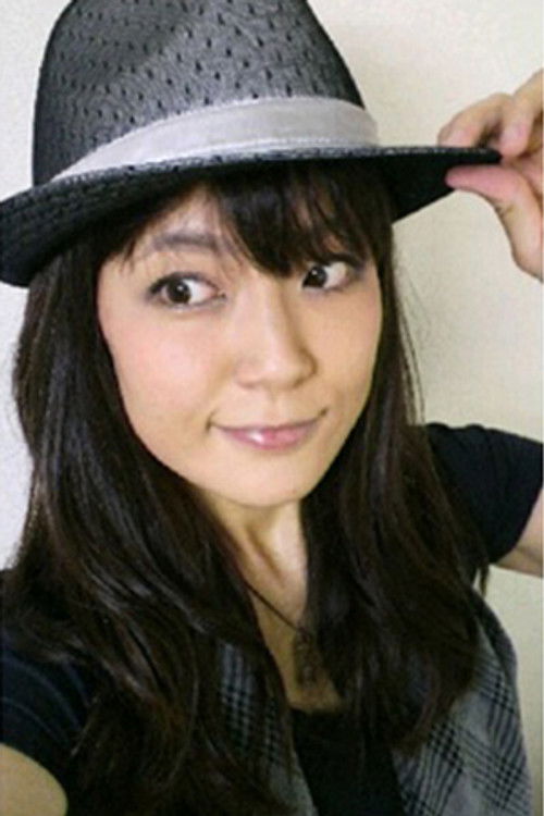 Higuchi Akari as Urihime (voice)