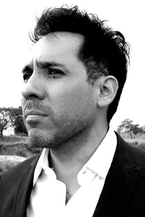 Rodrigo Durana as Dr. Emilio Martínez