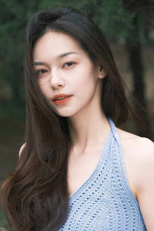 Ma Liya as Jiang Zhixi