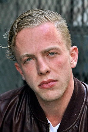 Chris Banks as Kevin