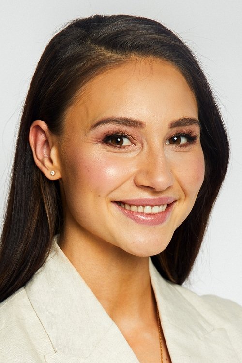 Johanna Harlin as Dr. Dana Dale