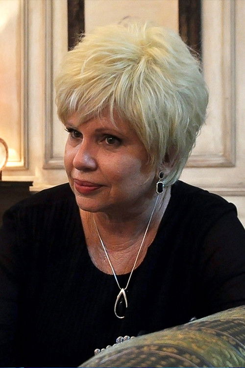 Isabel Santos as Ana